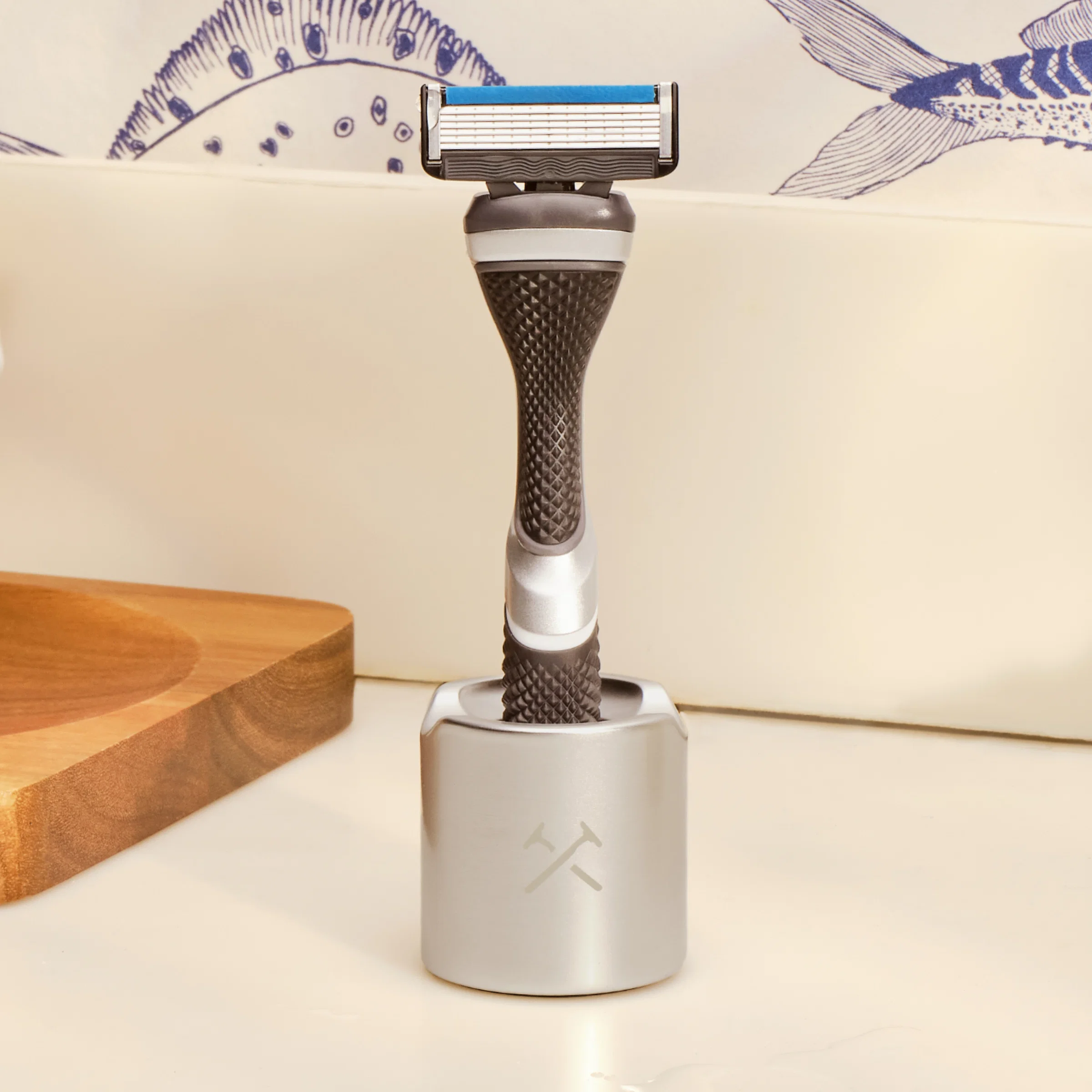 bff47123fe_Product_Card_-_Hover_-_Razor_Stand